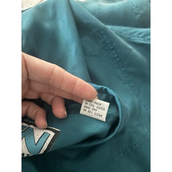 Vintage 100% Silk Turquoise Button Up Shirt Men’s Size Large Thin 90s - Picture 9 of 9